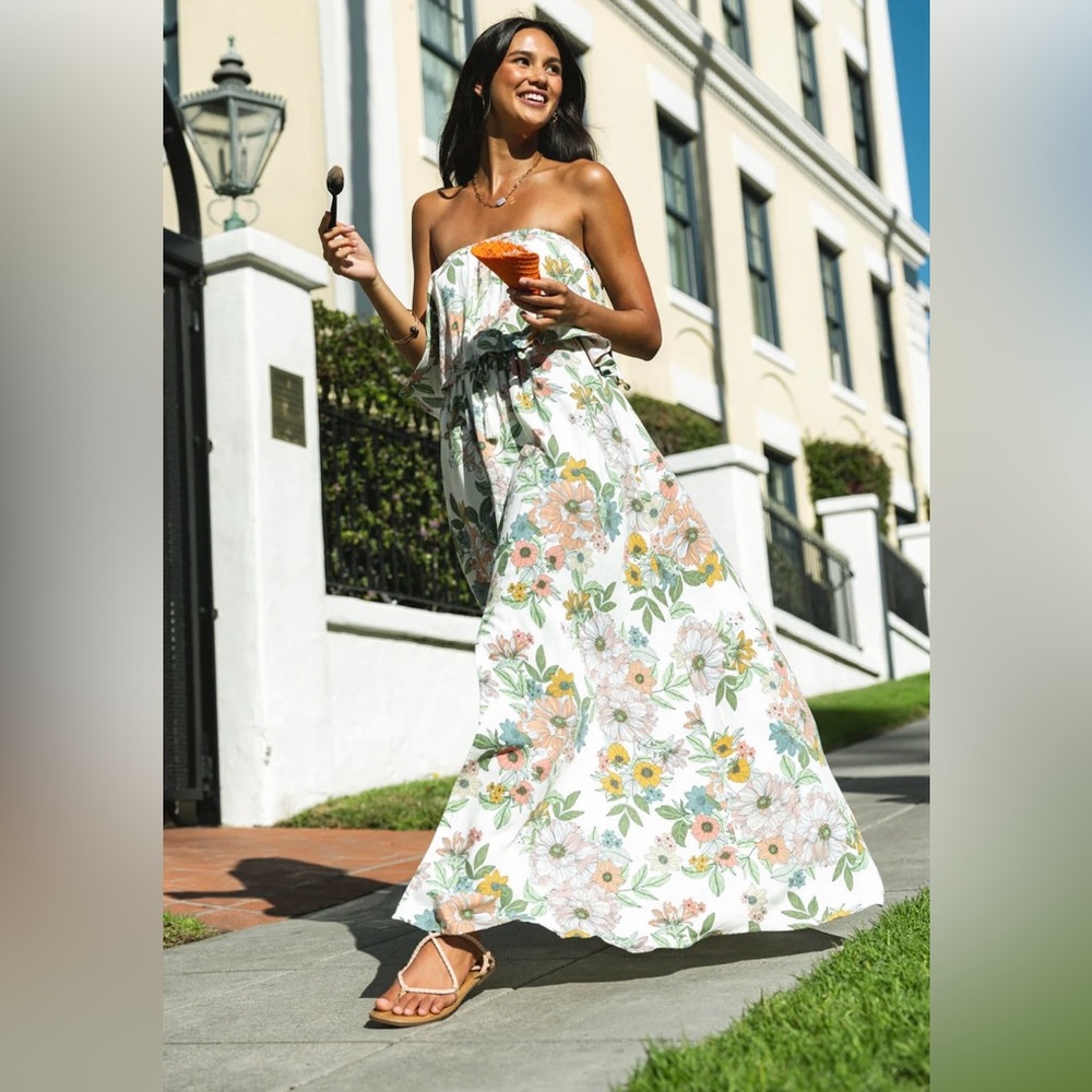 O'Neill Strapless Sadie Boho Floral  Tube Maxi Dress. Perfect for Spring:)